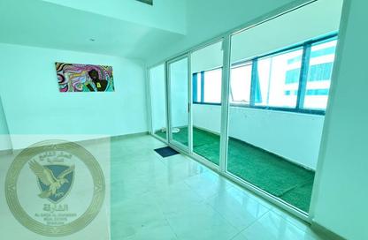 Apartment - 2 Bedrooms - 3 Bathrooms for rent in Al Mamzar Tower - Al Mamzar - Sharjah - Sharjah