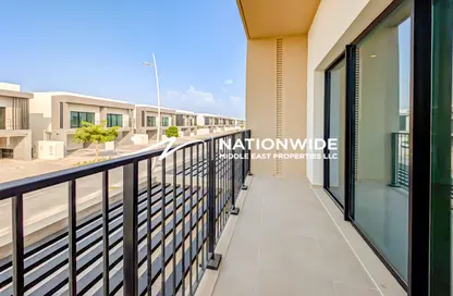 Townhouse - 3 Bedrooms - 4 Bathrooms for sale in The Magnolias - Yas Acres - Yas Island - Abu Dhabi