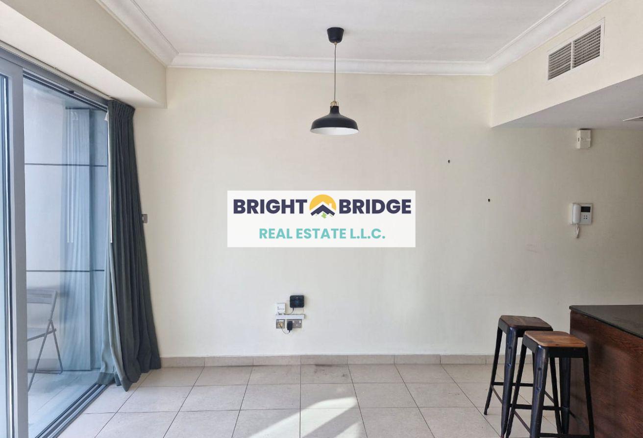 High Floor | Unfurnished | Prime Location photo 3