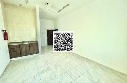 Apartment - 1 Bedroom - 1 Bathroom for rent in Al Jurf Industrial 3 - Al Jurf Industrial - Ajman