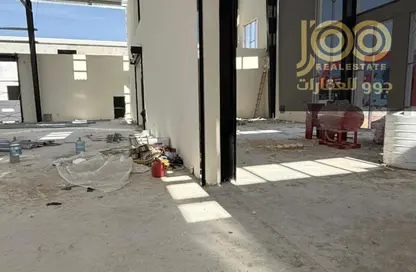 Warehouse - Studio - 2 Bathrooms for sale in Umm Al Thuoob - Umm Al Quwain