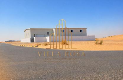 Warehouse - Studio - 3 for sale in Al Qasimiah City - Sharjah