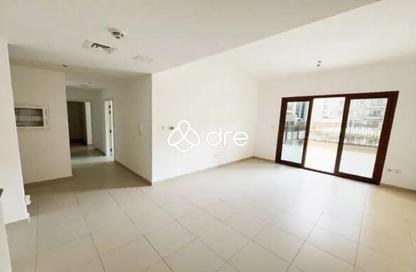 Apartment - 2 Bedrooms - 2 Bathrooms for sale in Zahra Breeze Apartments 3A - Zahra Breeze Apartments 3 - Zahra Breeze Apartments - Town Square - Dubai