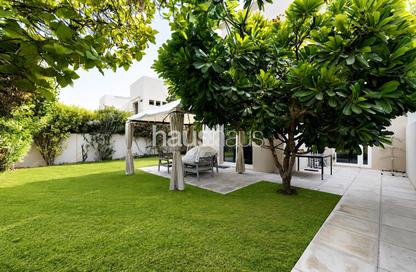 Villa - 3 - 3 for sale in Maeen 3 - Maeen - The Lakes - Dubai Villa - 3 - 3 for sale in Maeen 3 - Maeen - The Lakes - Dubai