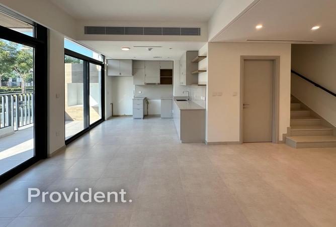 98709224 - Property Image 3