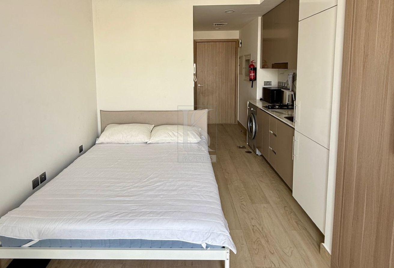 Stunning Views | Elegant and Cozy | Furnished Unit photo 2