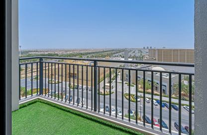 Apartment - 2 Bedrooms - 2 Bathrooms for rent in Hayat Boulevard 2A - Hayat Boulevard 2 - Hayat Boulevard - Town Square - Dubai
