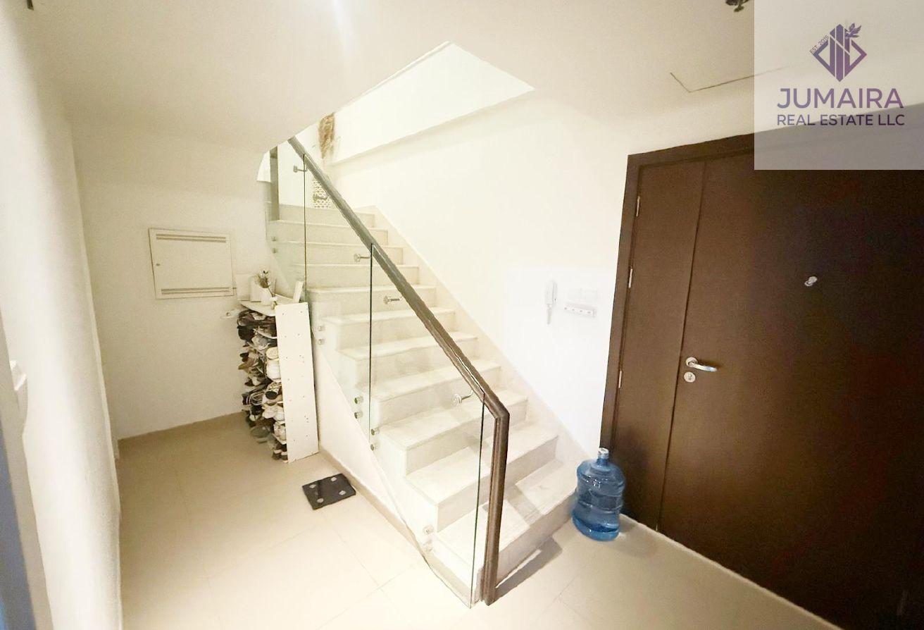 2 BR Duplex | Beach access | Few Minutes to Casino