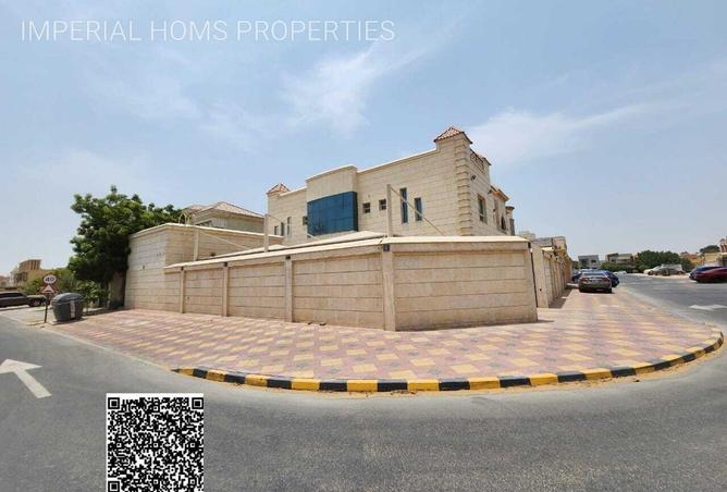 97805533 - Property Image 2