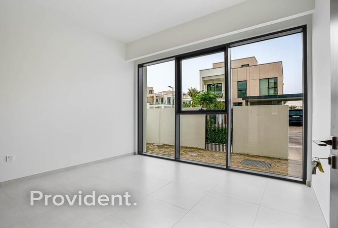 132025058 - Property Image 3
