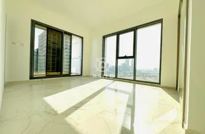 شقة - غرفة نوم - 2 حمامات للايجار في جولدن دريم برج 1 - منطقة 18 - قرية جميرا الدائرية - دبي