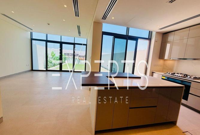 111843989 - Property Image 2