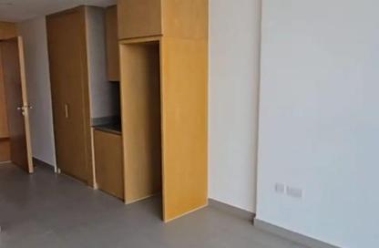 Apartment - Studio - 1 Bathroom for rent in Al Mamsha - Muwaileh - Sharjah