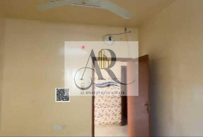 83220551 - Property Image 3