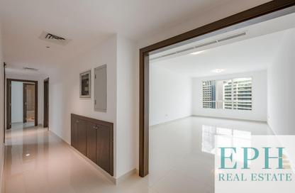 Apartment - 2 Bedrooms - 2 Bathrooms for rent in Coral Tower - Business Bay - Dubai