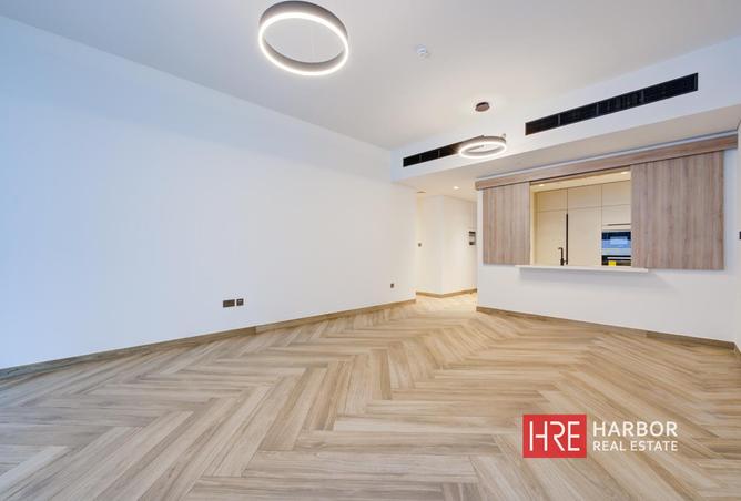 Spacious + Maid’s Room | Brand New | High Floor photo 3