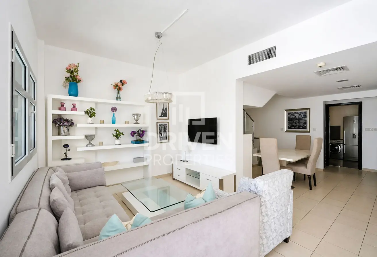 156926948 - Property Main Image