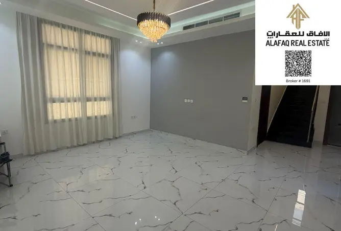 155083402 - Property Image 3