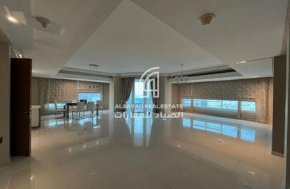 Apartment - 3 Bedrooms - 5 Bathrooms for sale in Blue Tower - Al Majaz 3 - Al Majaz - Sharjah