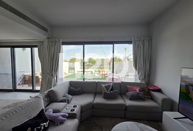 71910610 - Property Main Image