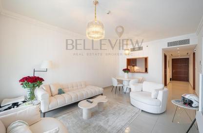 Apartment - 1 Bedroom - 2 Bathrooms for sale in Boulevard Point - Downtown Dubai - Dubai