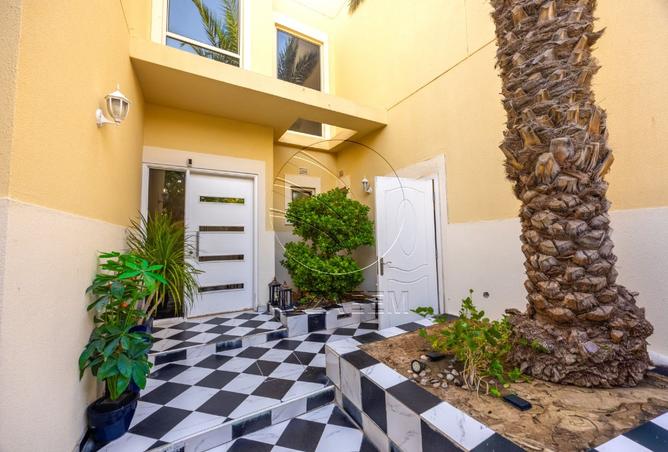 132027064 - Property Image 3