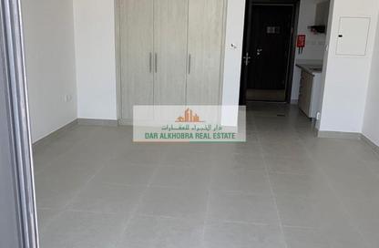 Apartment - Studio - 1 Bathroom for rent in Afnan 4 - Afnan - Midtown - Dubai Production City (IMPZ) - Dubai
