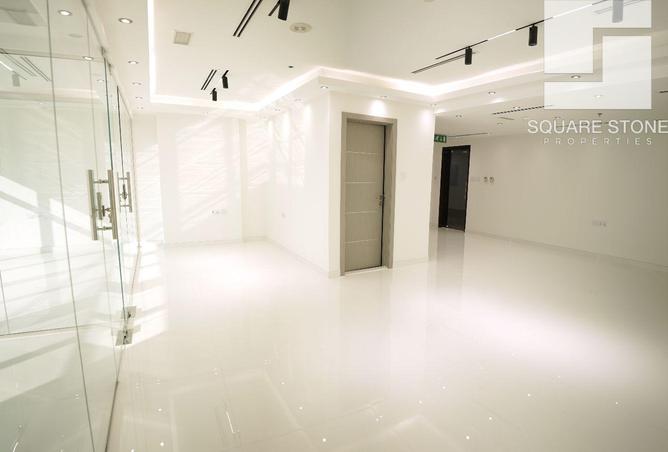 74239109 - Property Image 2