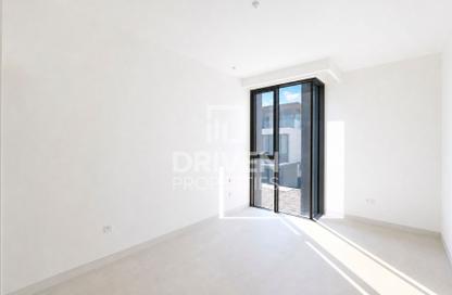 Townhouse - 3 - 4 for sale in Nad Al Sheba Gardens 2 - Nad Al Sheba Gardens - Nad Al Sheba 1 - Nad Al Sheba - Dubai Townhouse - 3 - 4 for sale in Nad Al Sheba Gardens 2 - Nad Al Sheba Gardens - Nad Al Sheba 1 - Nad Al Sheba - Dubai
