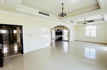 Villa - 5 Bedrooms - 6 Bathrooms for rent in Al Quoz 1 Villas - Al Quoz 1 - Al Quoz - Dubai