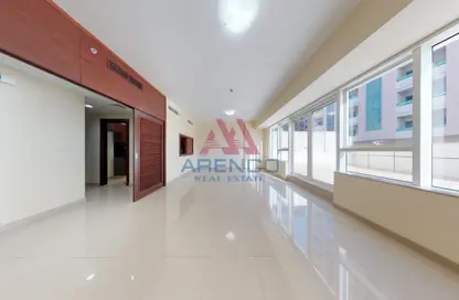 Apartment - 3 Bedrooms - 2 Bathrooms for rent in Golden Sands Tower - Al Barsha 1 - Al Barsha - Dubai