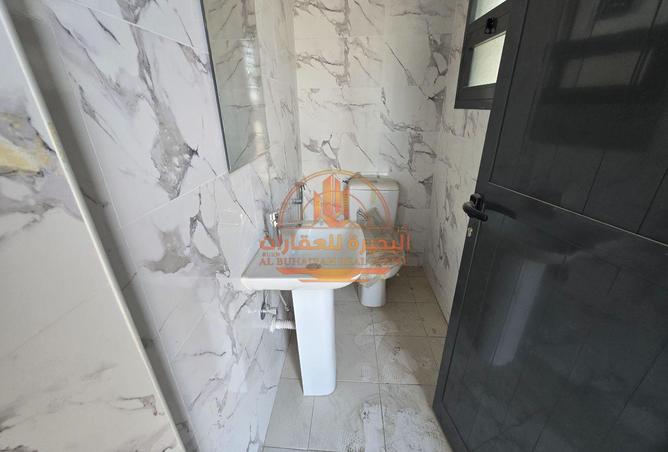 121981635 - Property Image 2