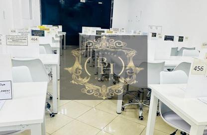 Co-working space - Studio - 3 Bathrooms for rent in Corniche Tower - Ajman Corniche Road - Ajman