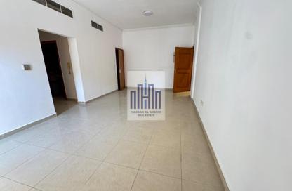 Apartment - 2 Bedrooms - 2 Bathrooms for rent in Muwailih Building - Muwaileh - Sharjah