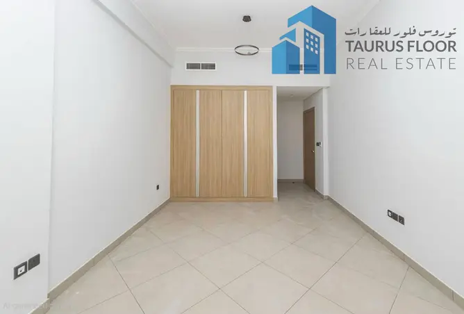 155591503 - Property Image 2