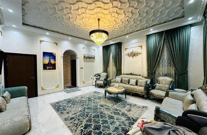 Villa - 5 Bedrooms - 6 Bathrooms for sale in Al Yasmeen 1 - Al Yasmeen - Ajman