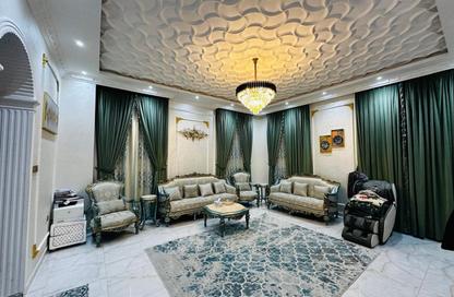 Villa - 5 Bedrooms - 6 Bathrooms for sale in Al Yasmeen 1 - Al Yasmeen - Ajman
