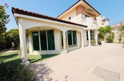 Villa - 5 Bedrooms - 5 Bathrooms for rent in Jumeirah 3 Villas - Jumeirah 3 - Jumeirah - Dubai