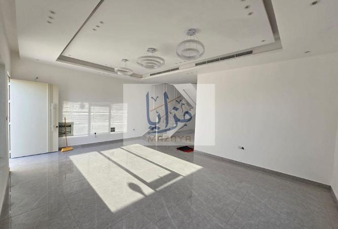 121096373 - Property Image 3