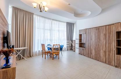 Apartment - 2 Bedrooms - 2 Bathrooms for sale in Zenith A2 Tower - Zenith Towers - Dubai Sports City - Dubai
