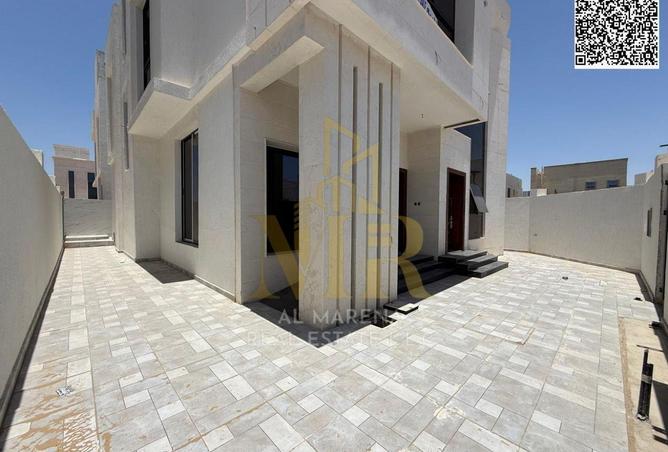 102844891 - Property Image 3