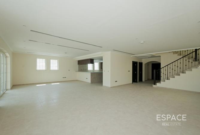 119482744 - Property Image 3