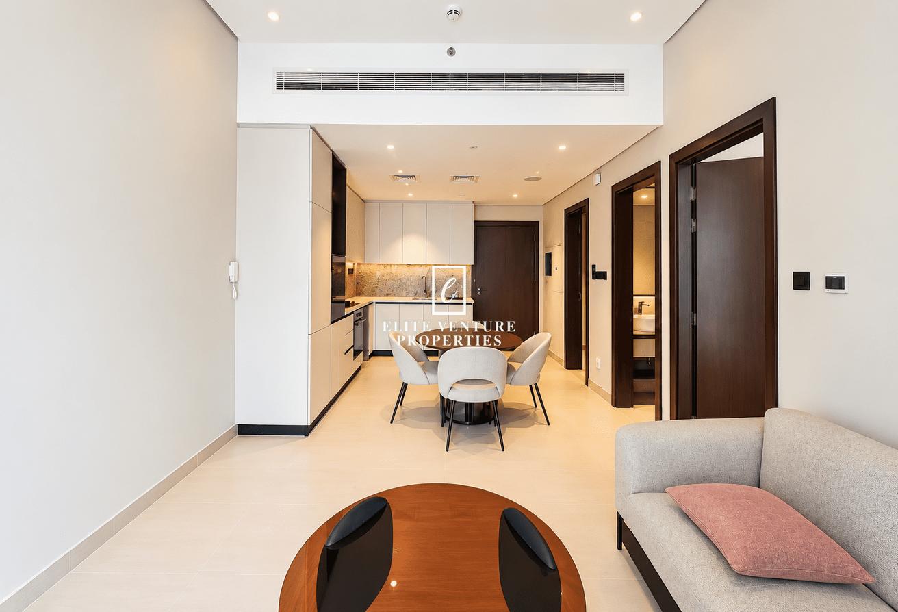 BRAND NEW | SPACIOUS LAYOUT | PRIME LOCATION photo 2
