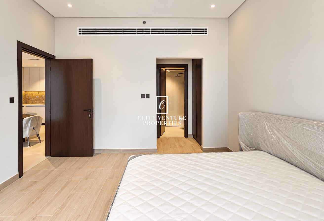BRAND NEW | SPACIOUS LAYOUT | PRIME LOCATION photo 4