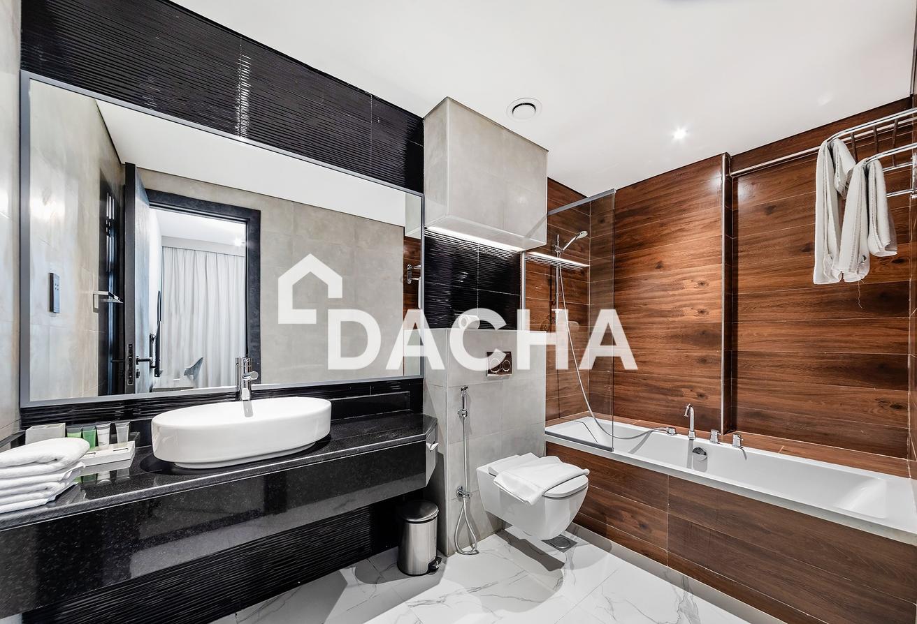 All Bills Included | Swimming Pool | Marina View photo 12