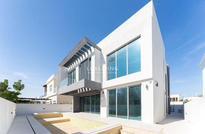 Villa - 5 Bedrooms - 6 Bathrooms for sale in Jumeirah Park Homes - Jumeirah Park - Dubai
