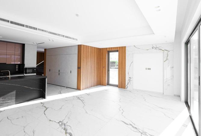 97369057 - Property Image 2