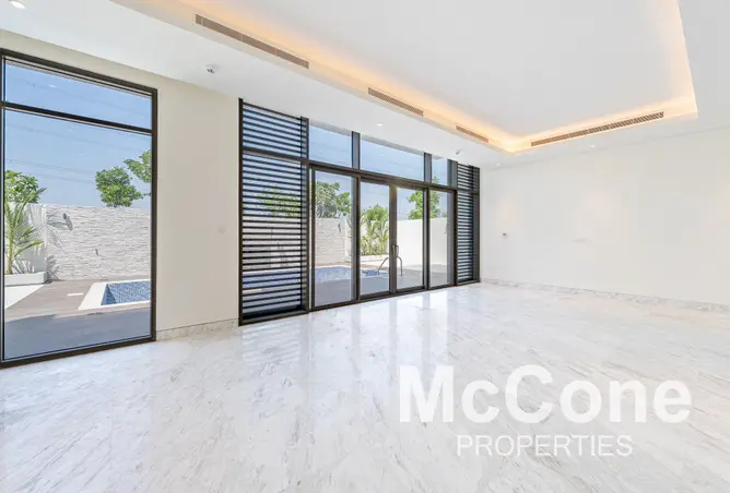 150008157 - Property Image 3
