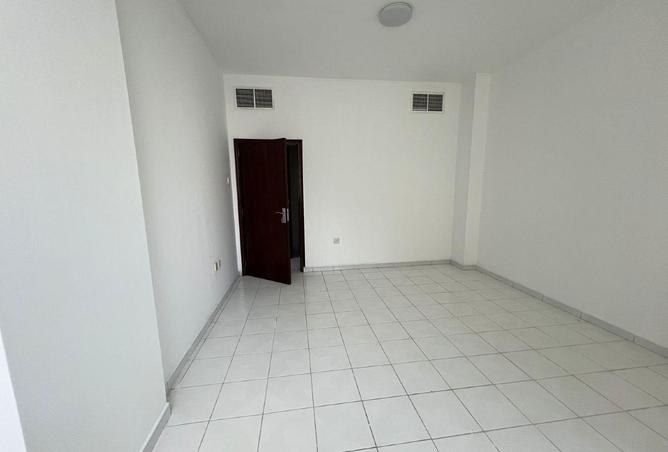 2P4OhTtYEHg - Property Image 2