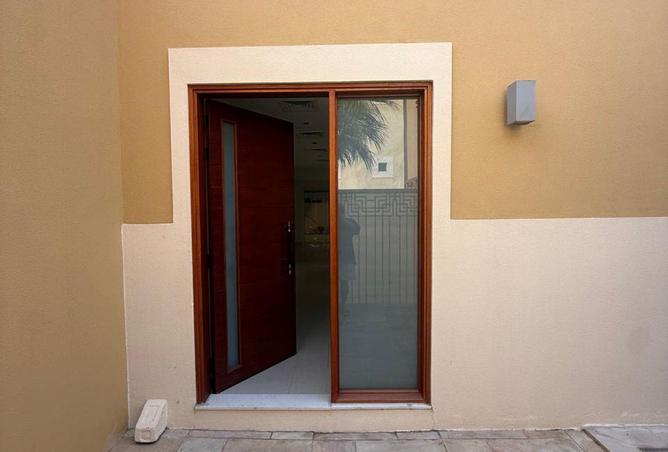 77790834 - Property Image 3